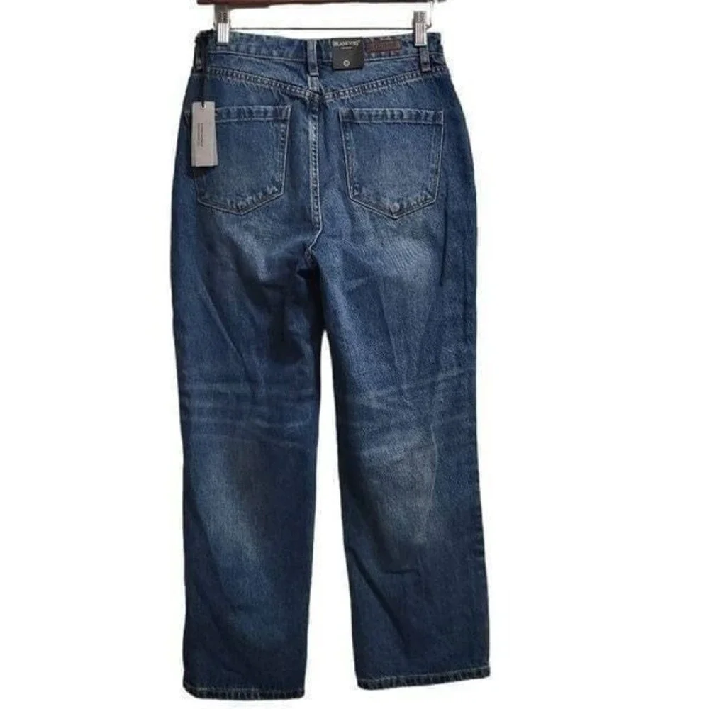 Blank NYC
V-front Baxter fit 
In my Head Straight Leg Jean - Picture 4 of 10